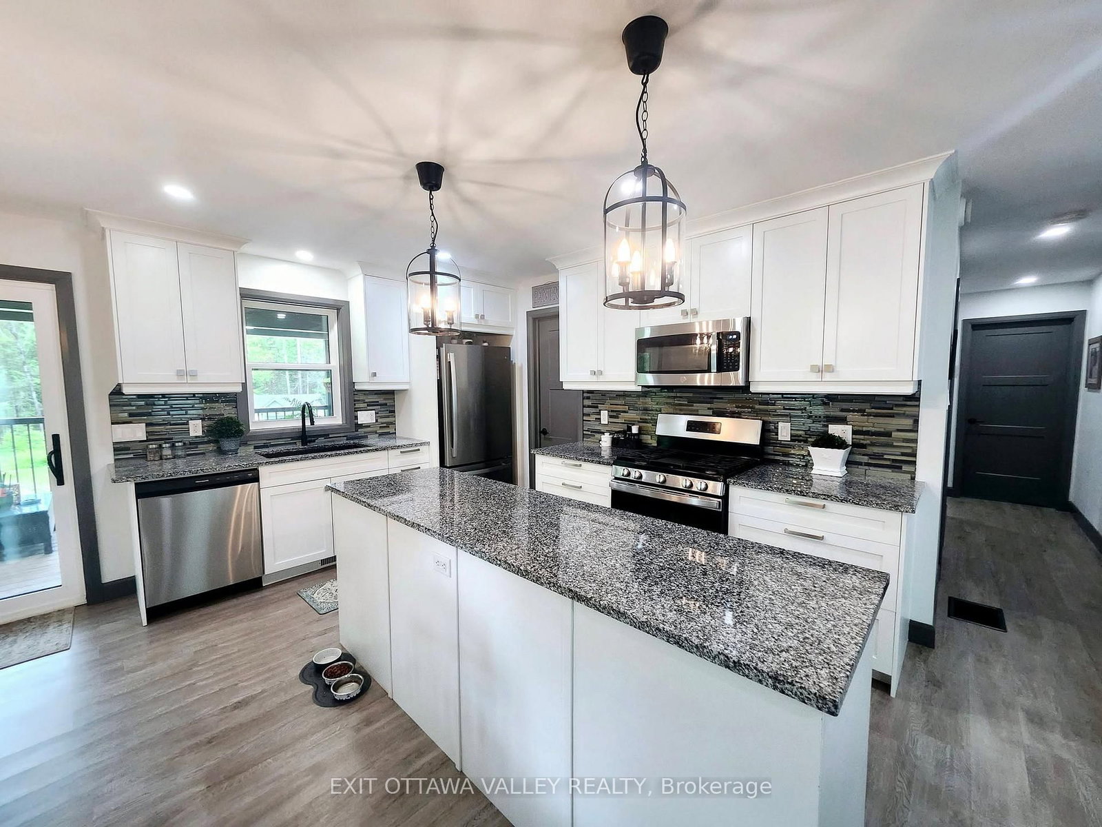1485 Rapid Road • Westmeath, ON photo 10