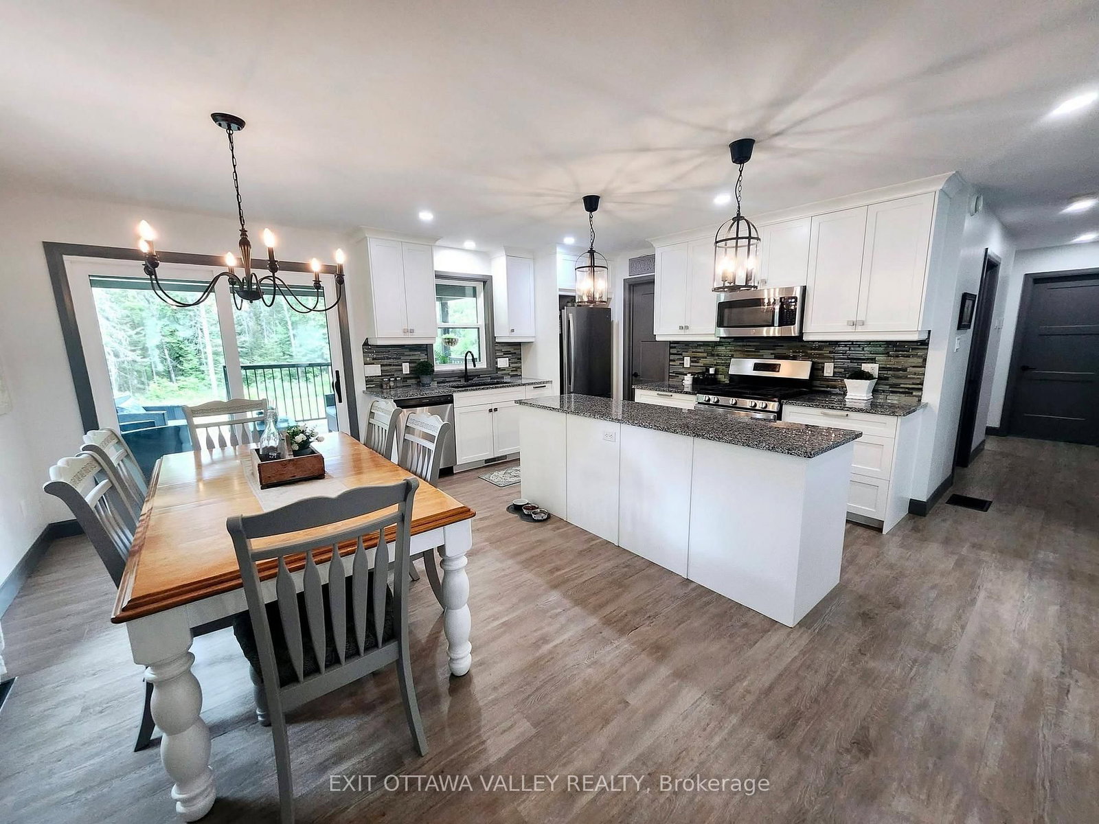 1485 Rapid Road • Westmeath, ON photo 12