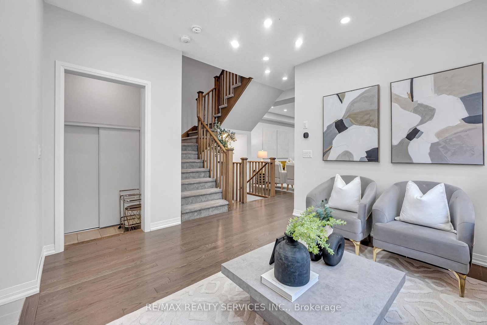 13 STEADMAN Street • Cambridge, ON photo 8