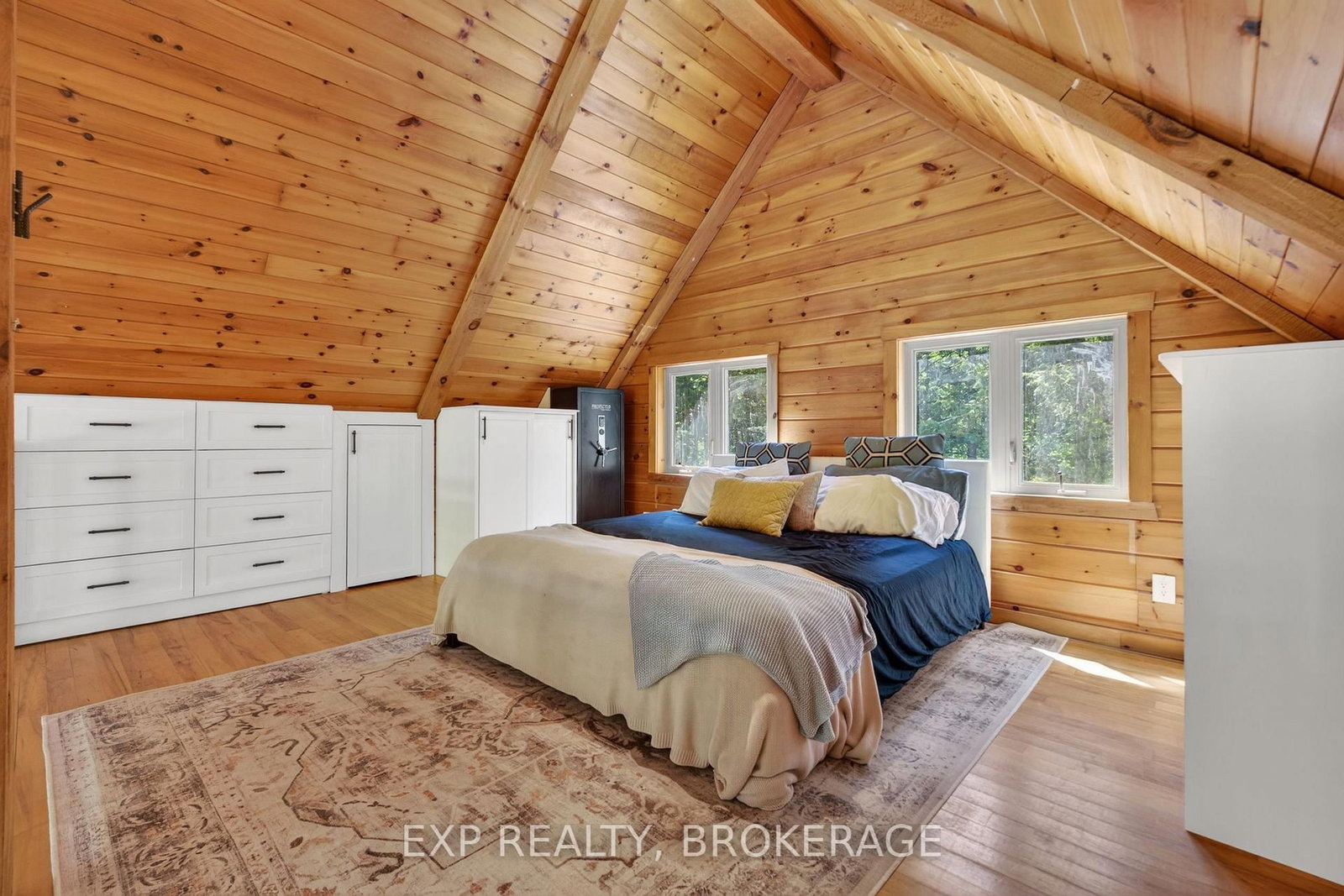 1210 RICHARD BRANNIGAN Trail • Godfrey, ON photo 21