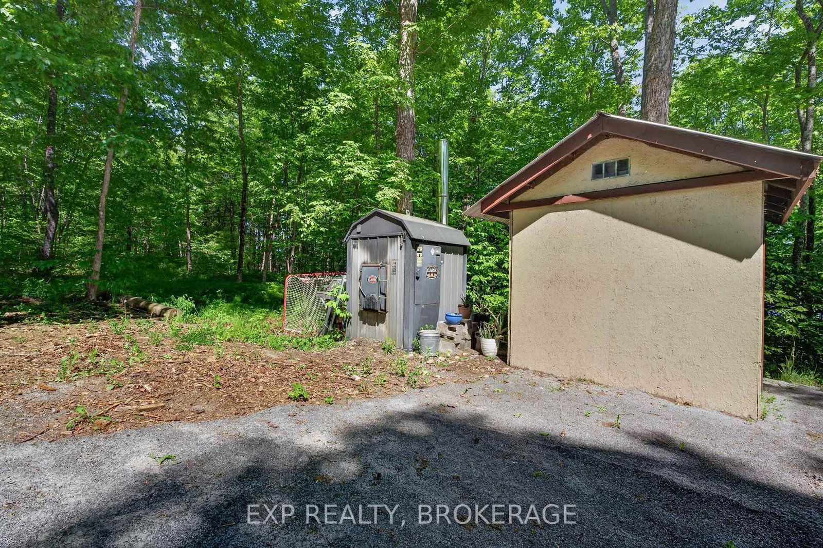 1210 RICHARD BRANNIGAN Trail • Godfrey, ON photo 36