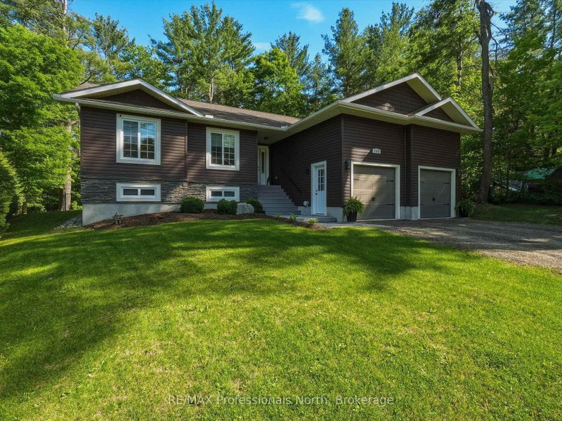 188 Vel-Dor Crescent