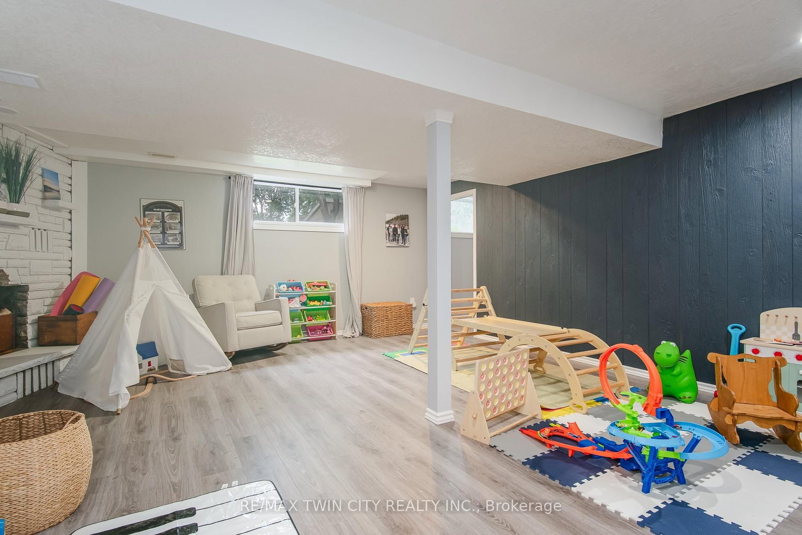 51 Murrayhill Court • Kitchener, ON photo 39