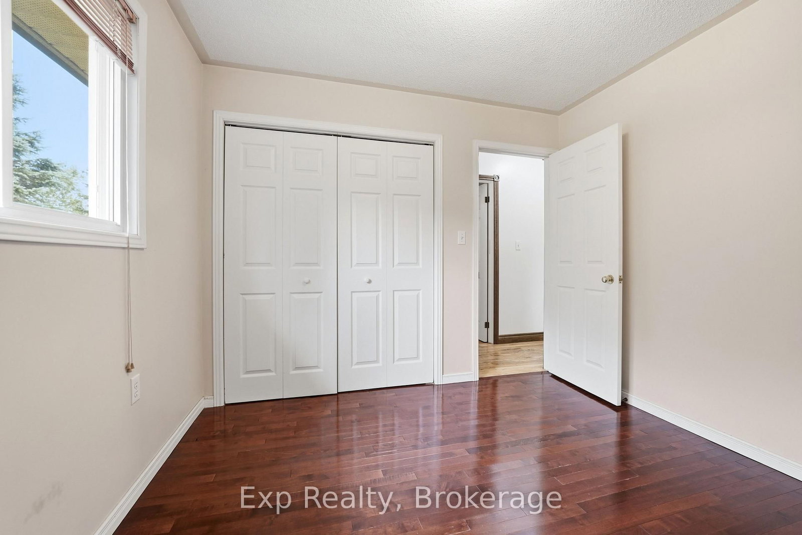 21 South Maloney Street • Limoges, ON photo 19