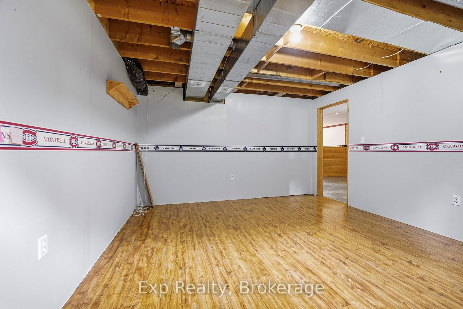 21 South Maloney Street • Limoges, ON photo 29
