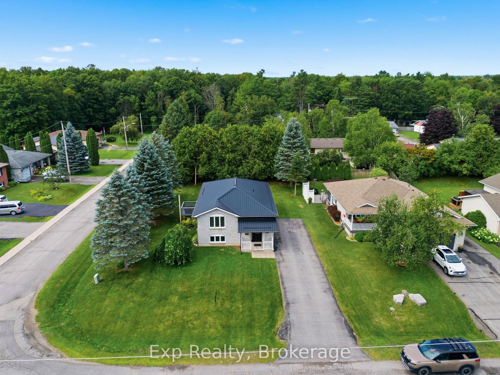 21 South Maloney Street • Limoges, ON photo 36