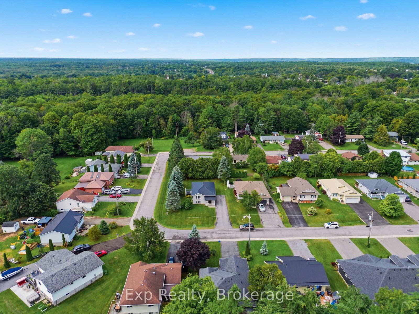 21 South Maloney Street • Limoges, ON photo 39