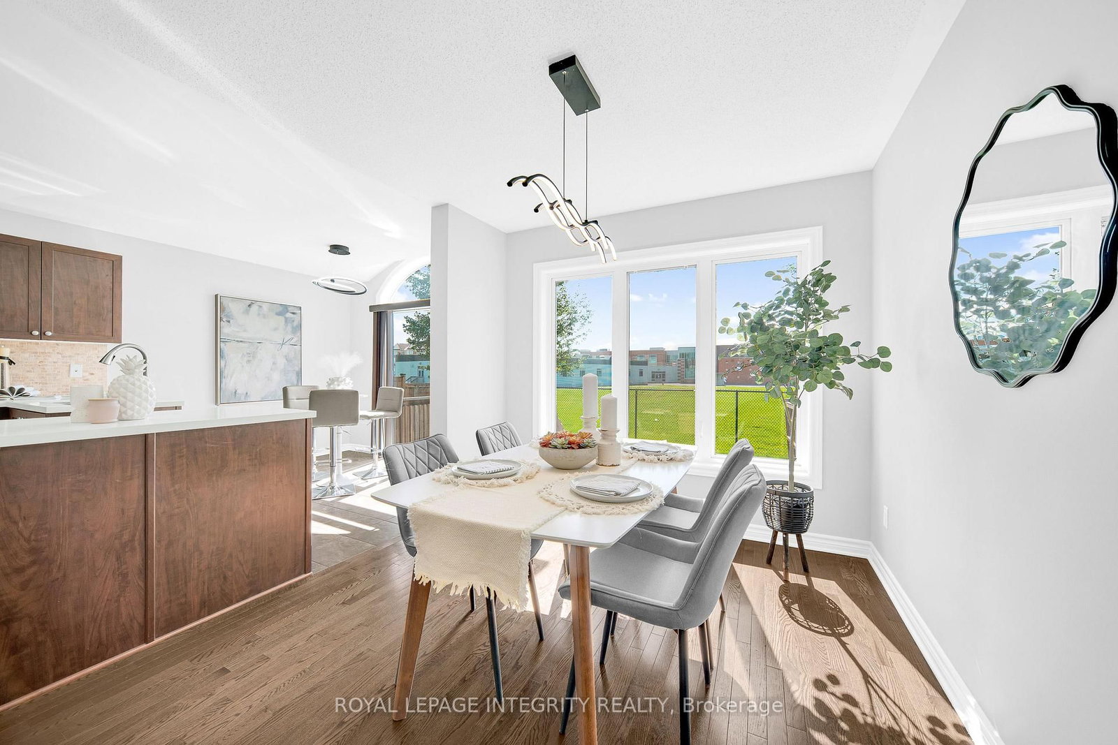 132 Silvermoon Crescent • Ottawa, ON photo 11