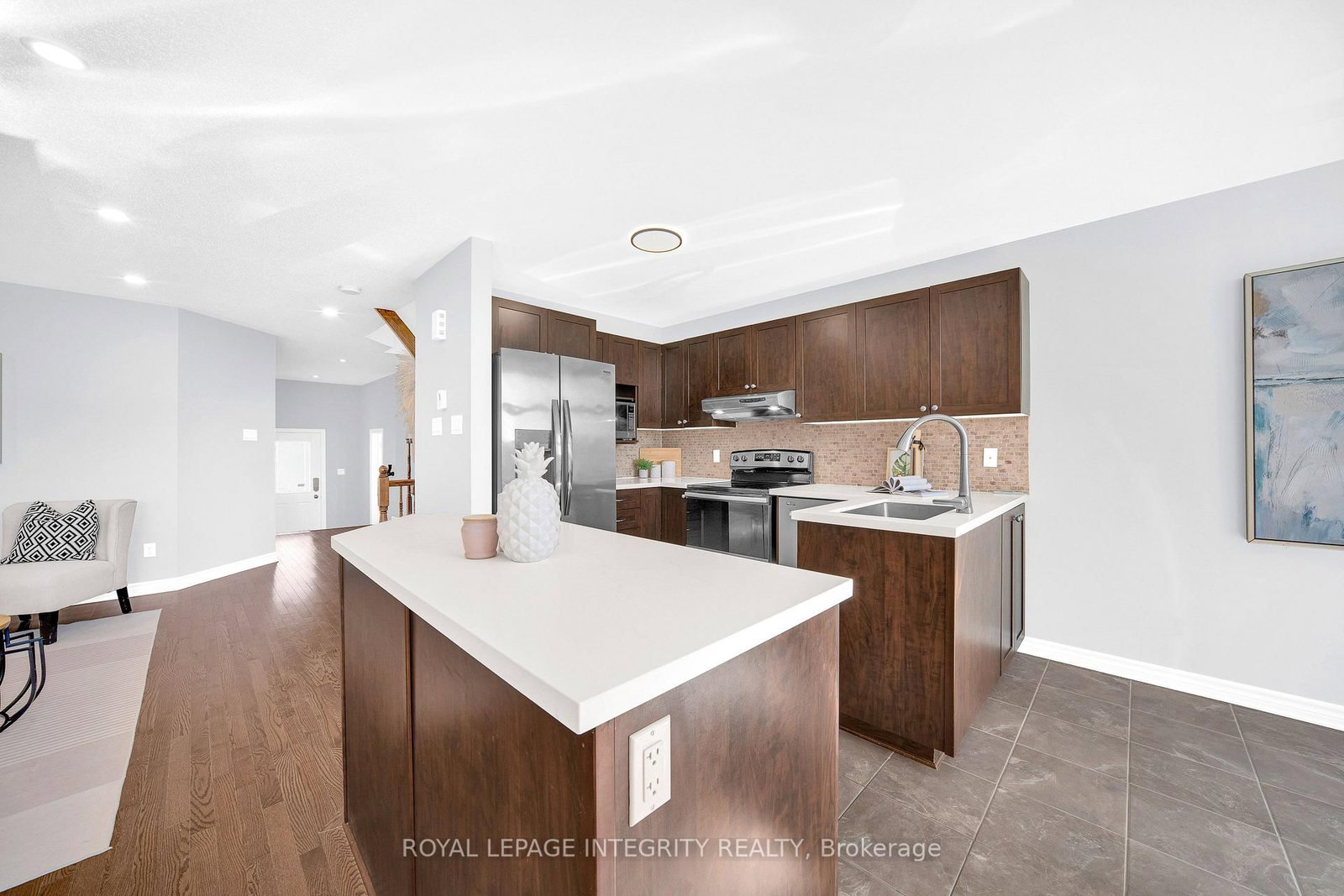 132 Silvermoon Crescent • Ottawa, ON photo 15