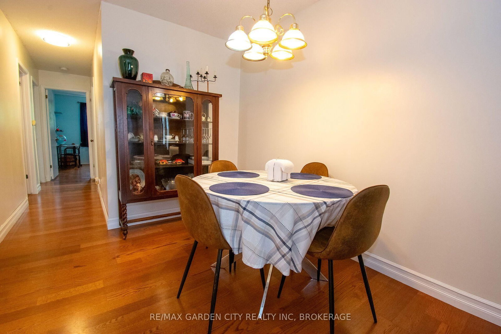 93 NORTHWOOD Drive • Welland, ON photo 12