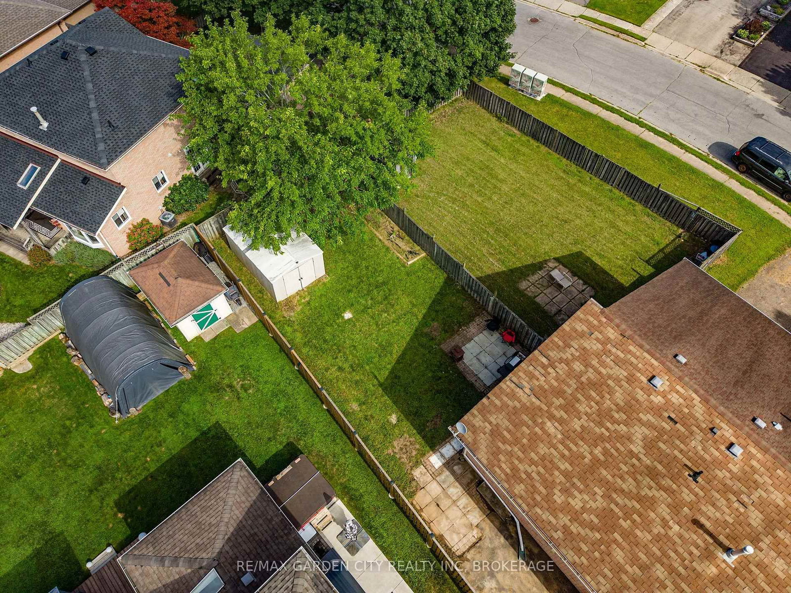 93 NORTHWOOD Drive • Welland, ON photo 42