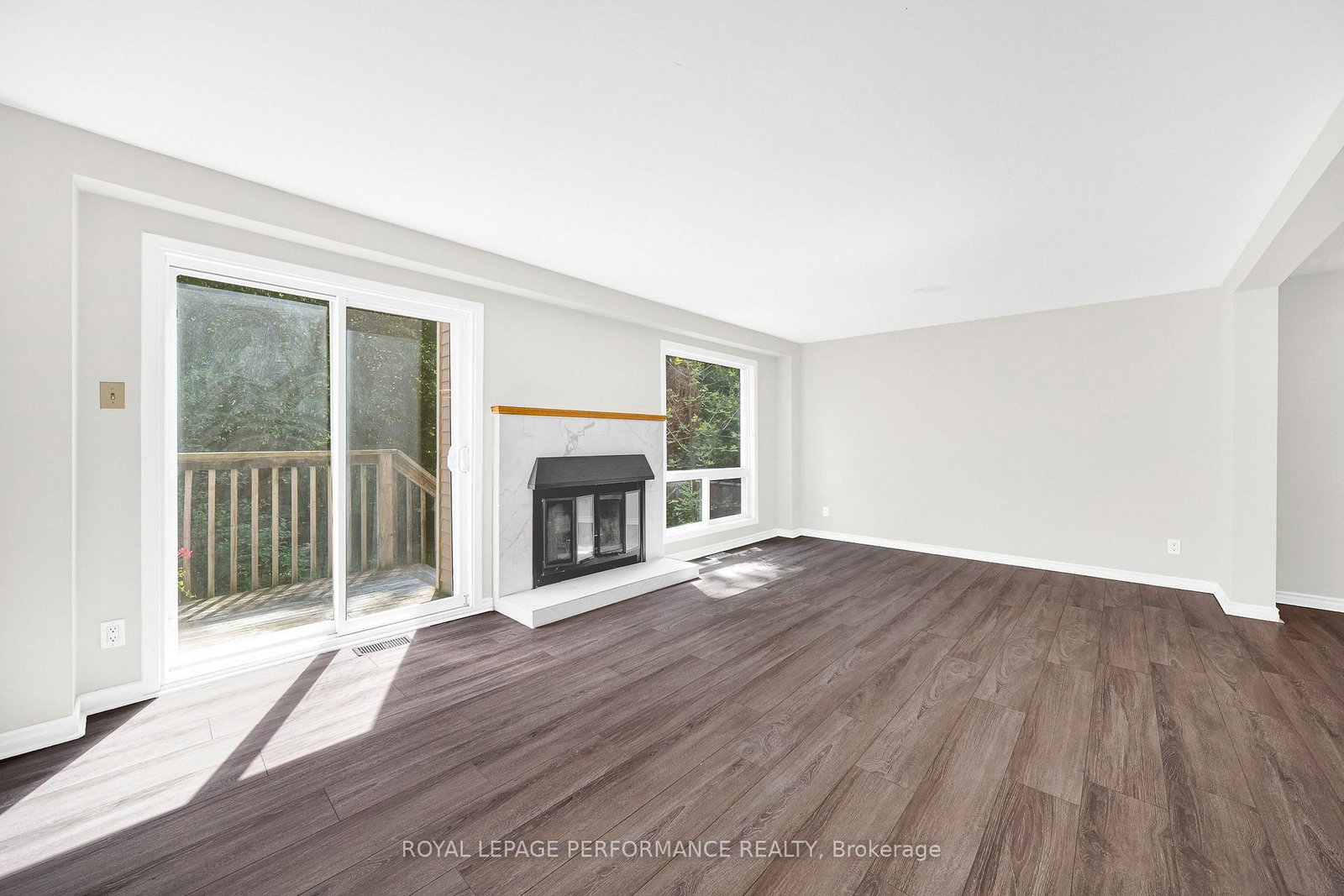 6966 Bois Avenue • Orleans, ON photo 11