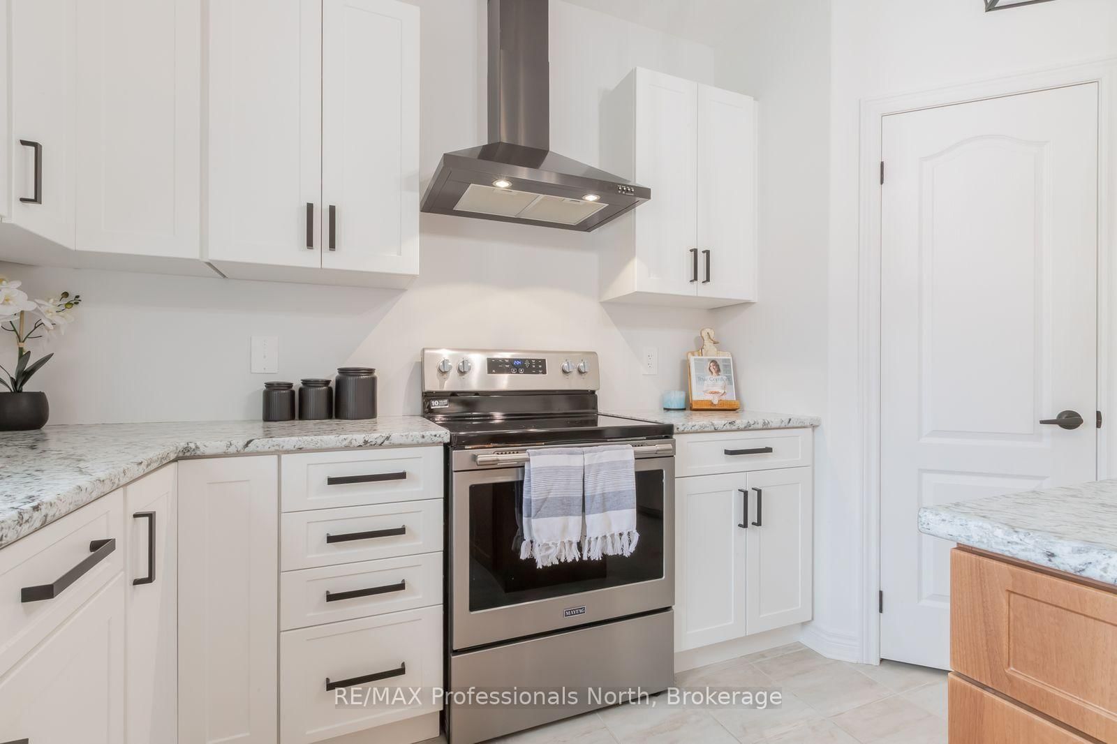 75 Eaglecrest Avenue • Huntsville, ON photo 16