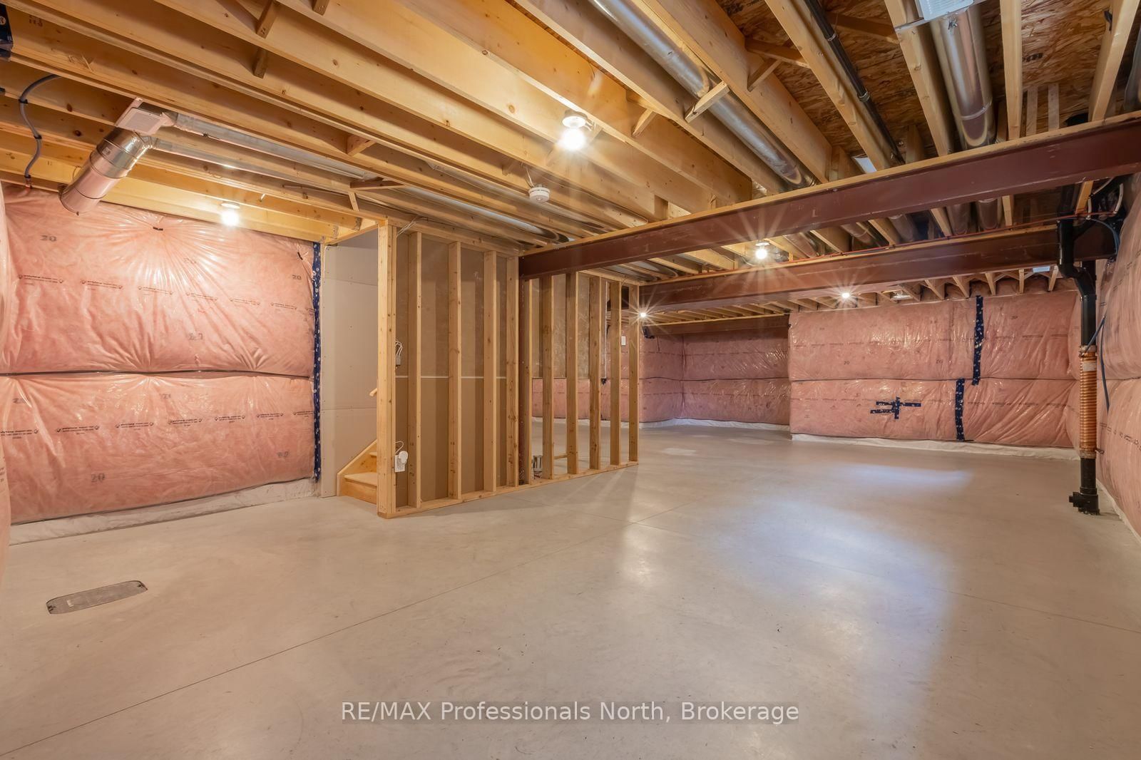 75 Eaglecrest Avenue • Huntsville, ON photo 33