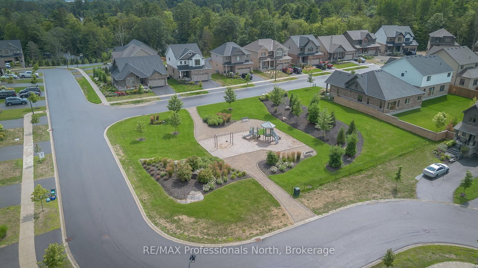 75 Eaglecrest Avenue • Huntsville, ON photo 41