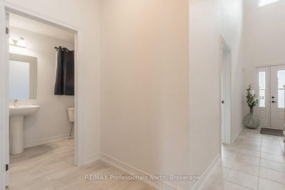 75 Eaglecrest Avenue • Huntsville, ON photo 8