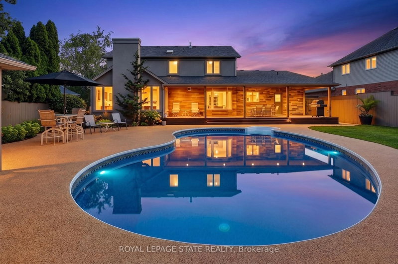 86 Hedge Lawn Drive