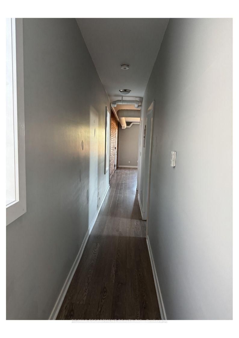 301 - 657 BARTON Street E