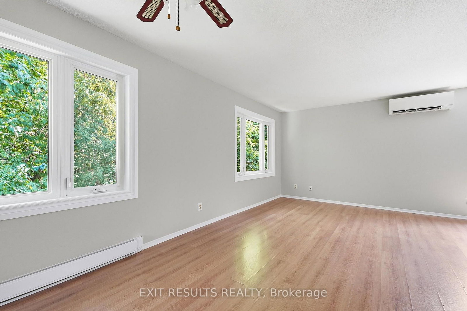 1035 - J Cummings Avenue • #13 • Ottawa, ON photo 10
