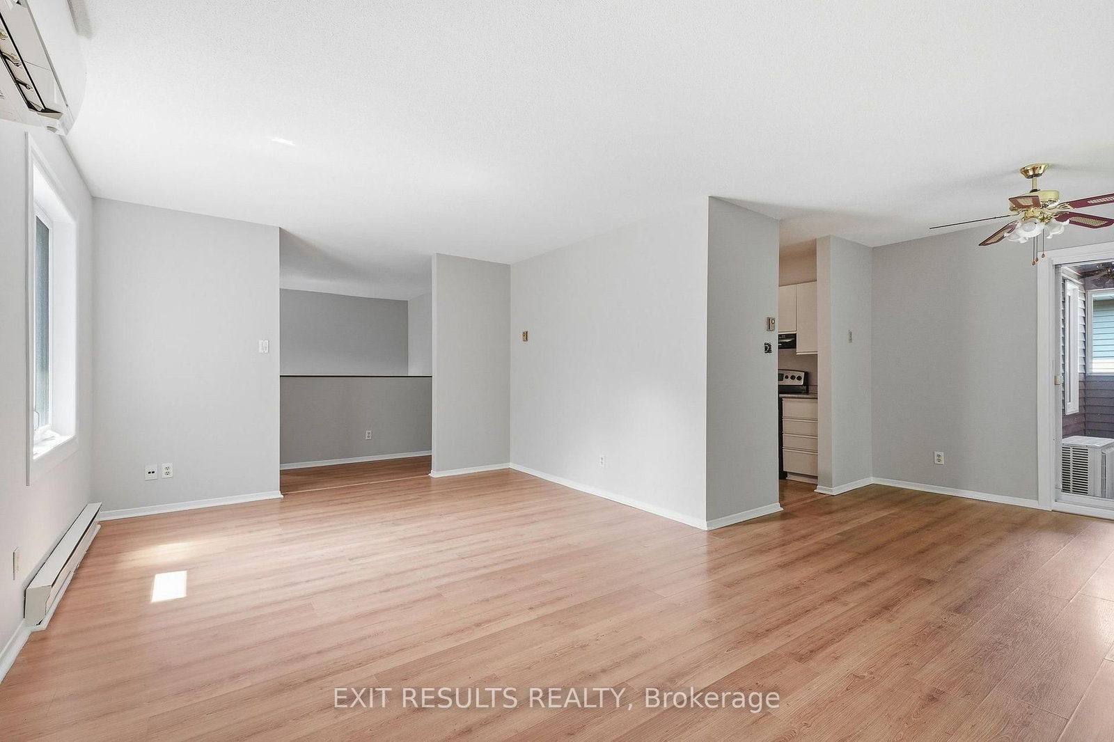 1035 - J Cummings Avenue • #13 • Ottawa, ON photo 14