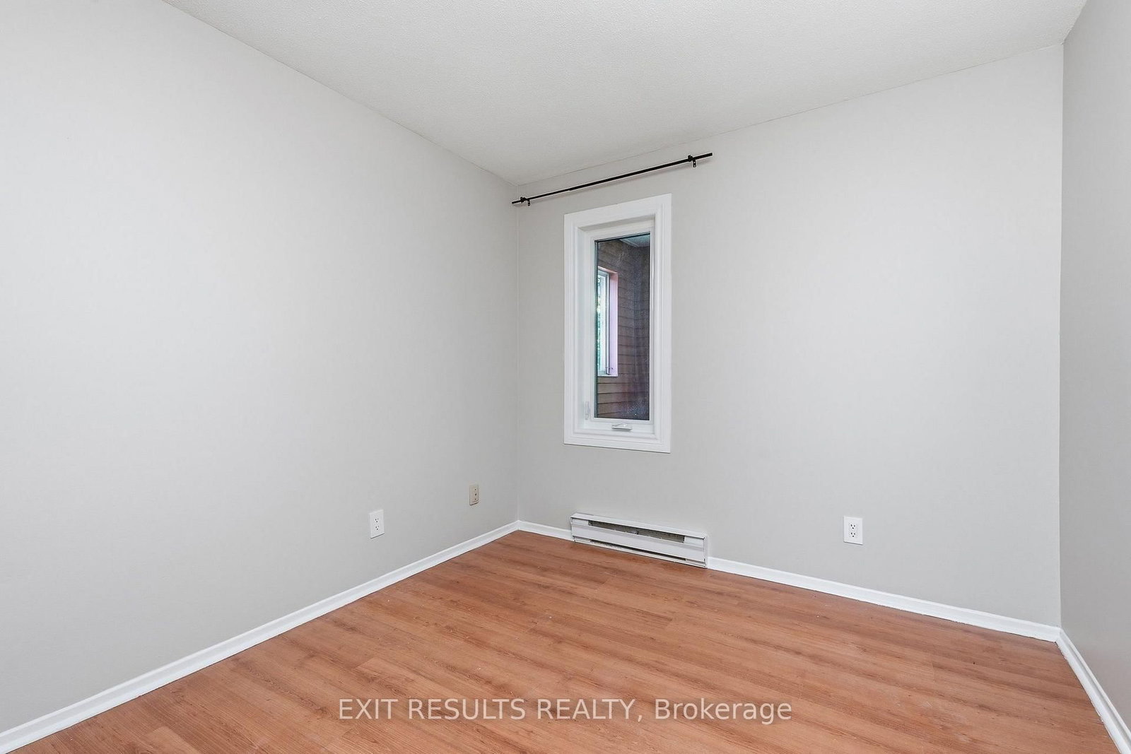 1035 - J Cummings Avenue • #13 • Ottawa, ON photo 19