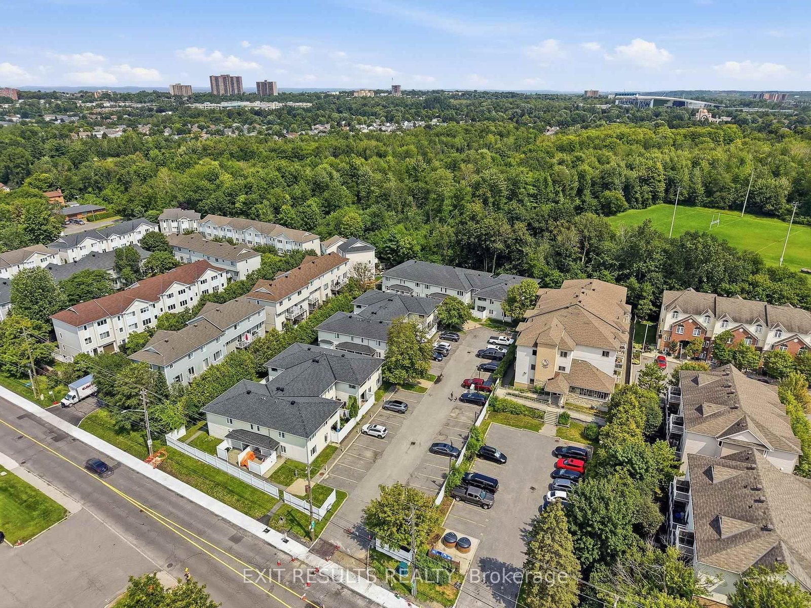 1035 - J Cummings Avenue • #13 • Ottawa, ON photo 26