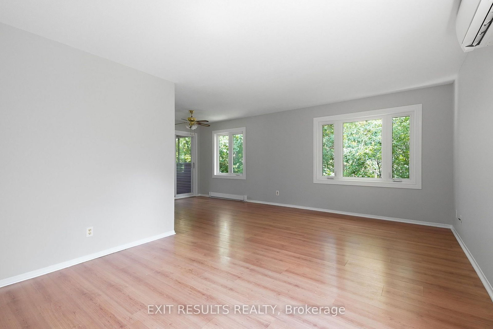 1035 - J Cummings Avenue • #13 • Ottawa, ON photo 5