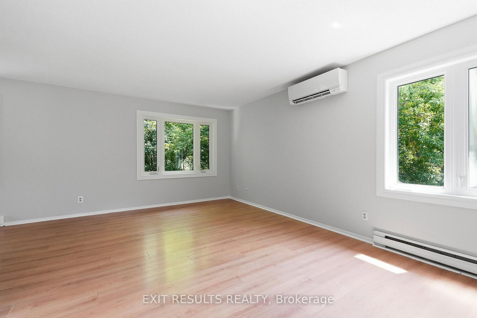1035 - J Cummings Avenue • #13 • Ottawa, ON photo 6