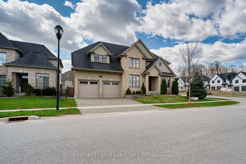 1895 Sumac Way