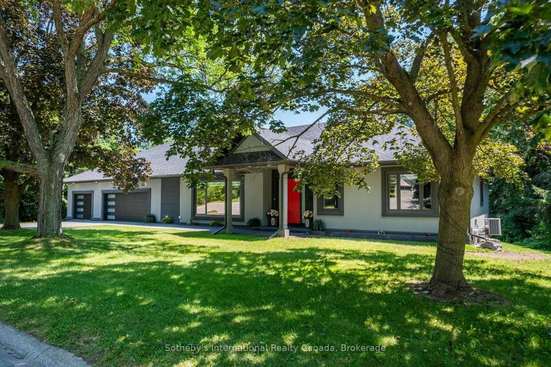 1 Gaywood Gardens
