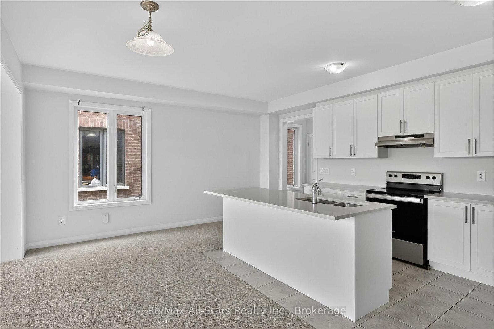 62 Corley Street • Kawartha Lakes, ON photo 10
