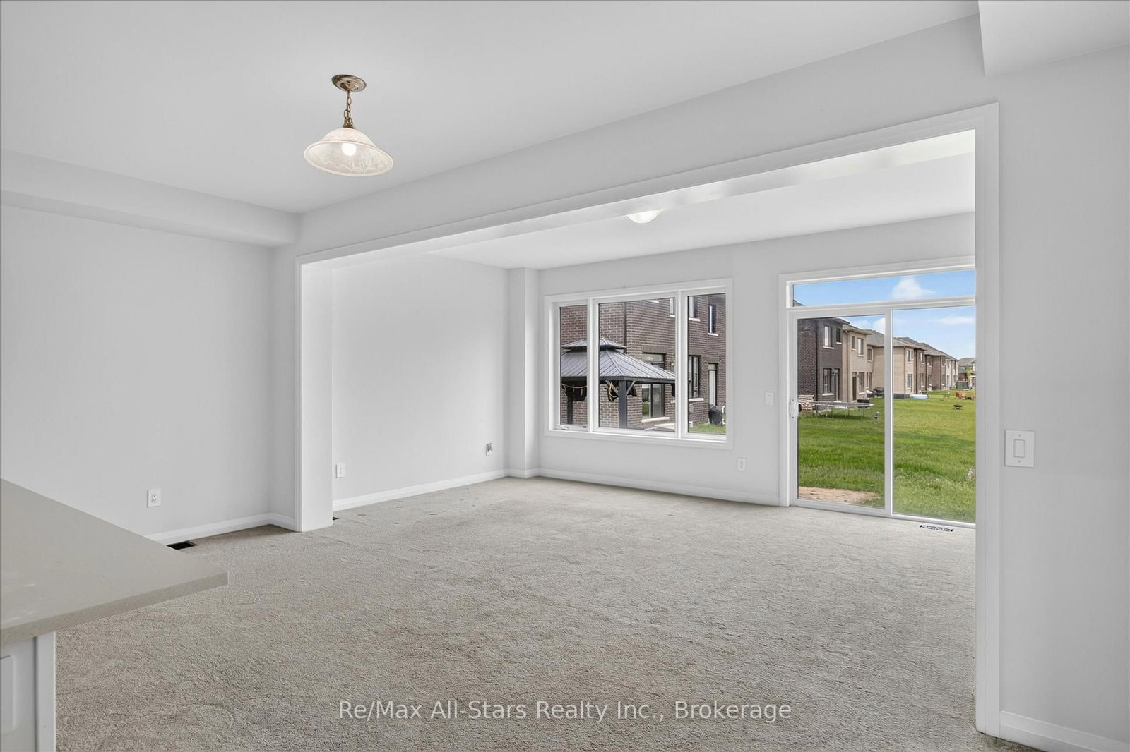 62 Corley Street • Kawartha Lakes, ON photo 12