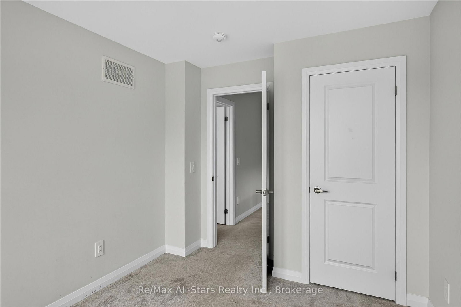 62 Corley Street • Kawartha Lakes, ON photo 23