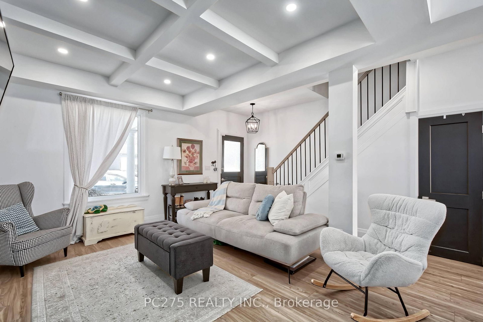 92 Walnut Street - Photo 6