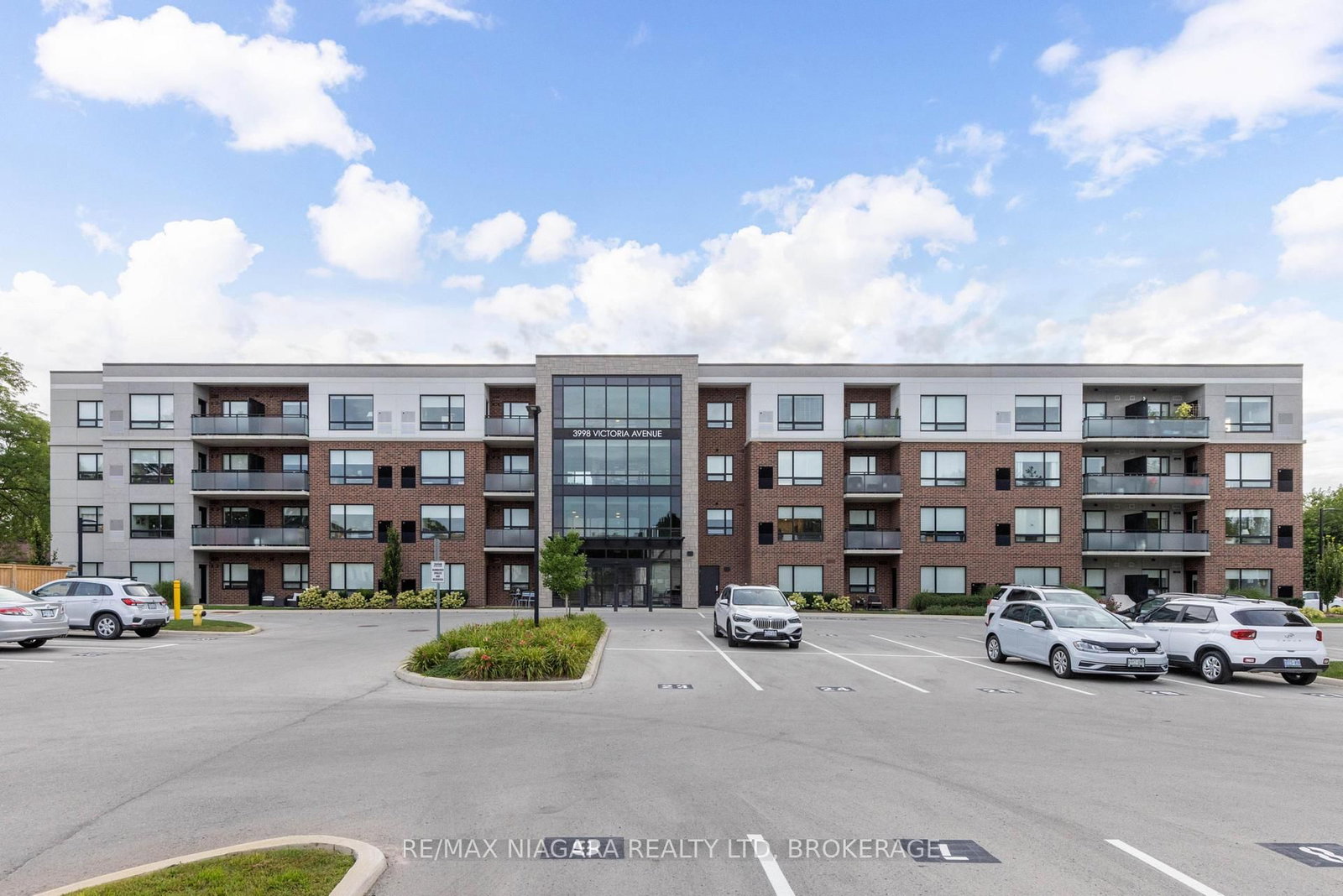 3998 Victoria Avenue • #101 • Lincoln, ON photo 1