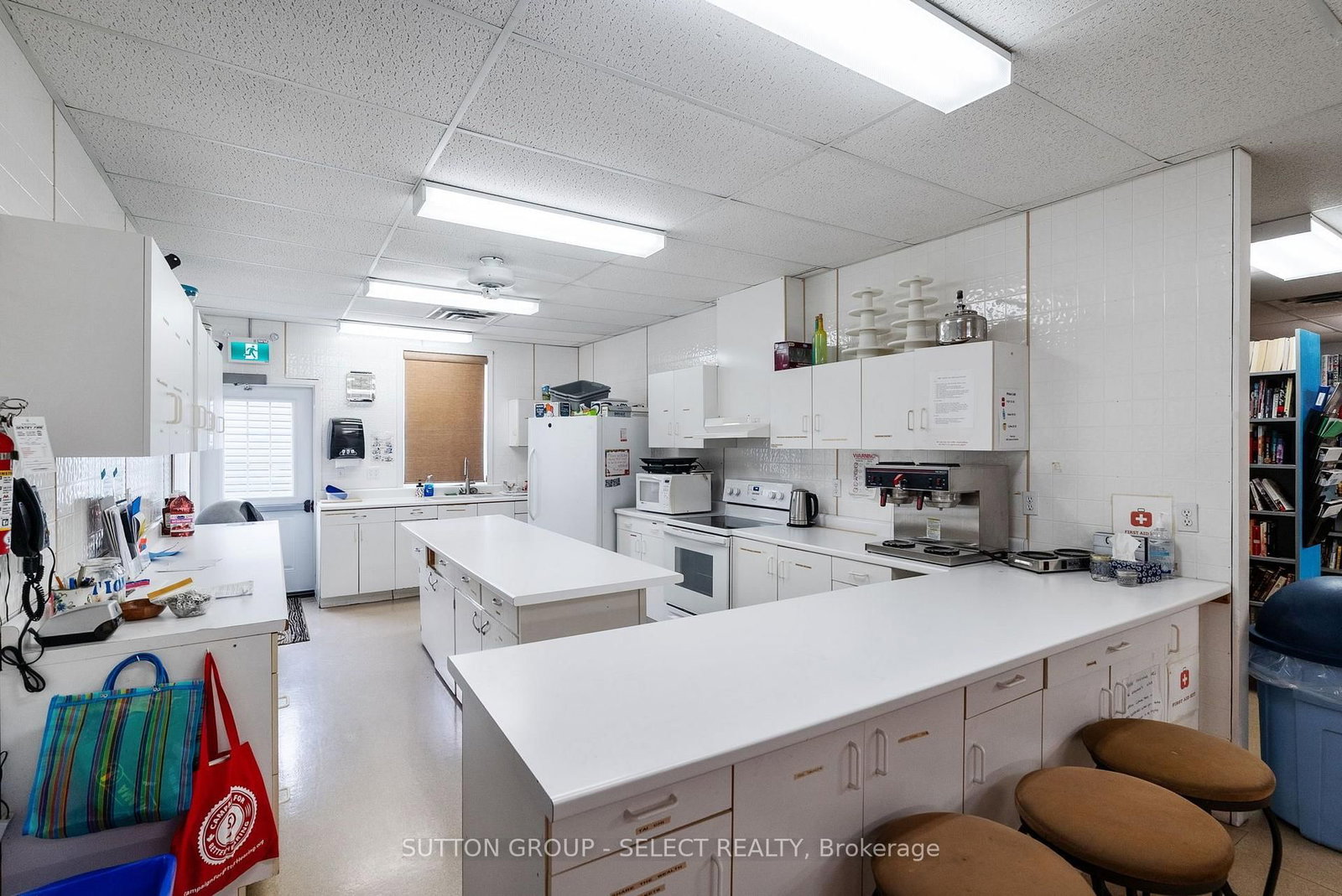 11 Huron Lane • Ashfield-Colborne-Wawanosh, ON photo 39