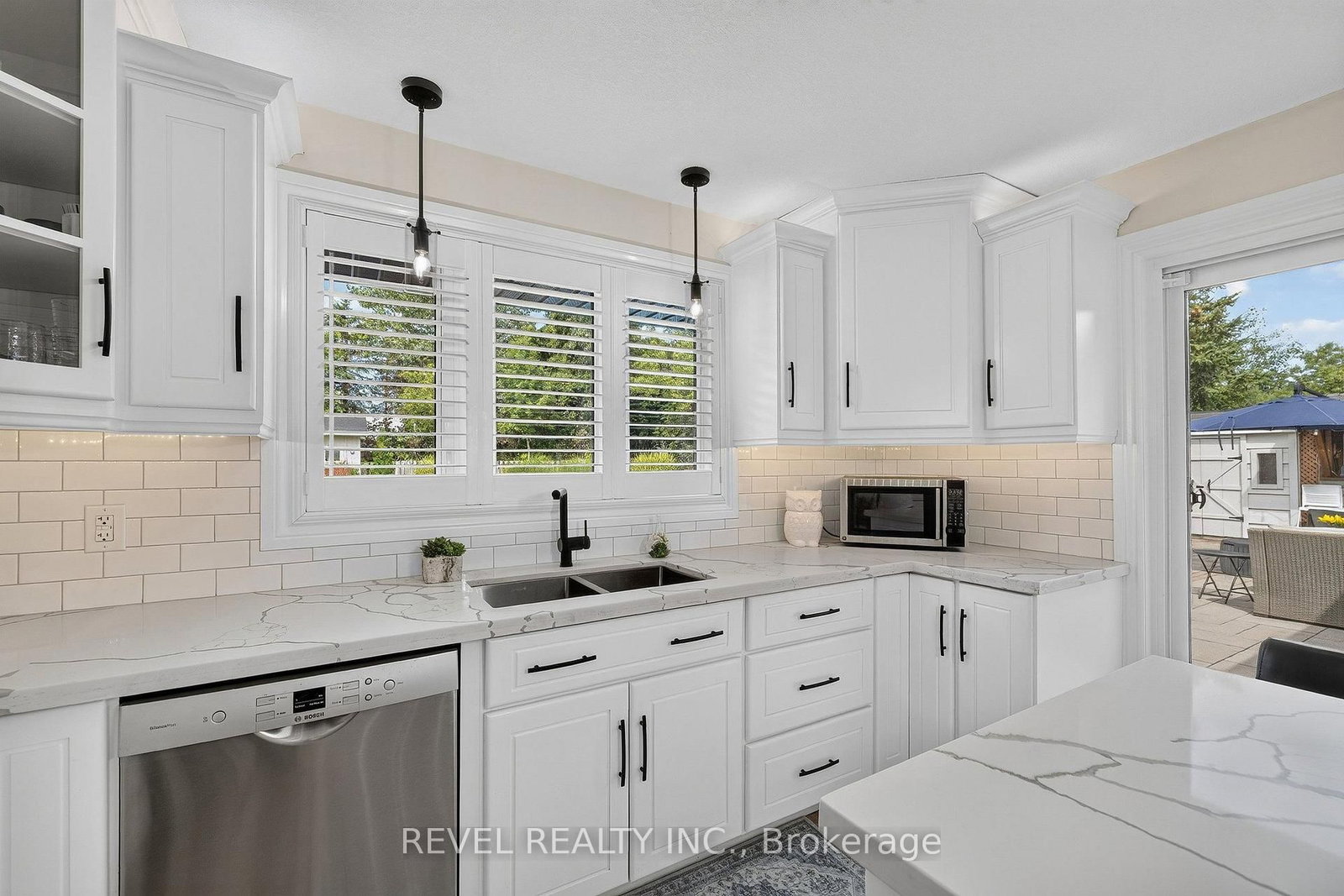 1036 Shellard Side Road • North Dumfries, ON photo 14