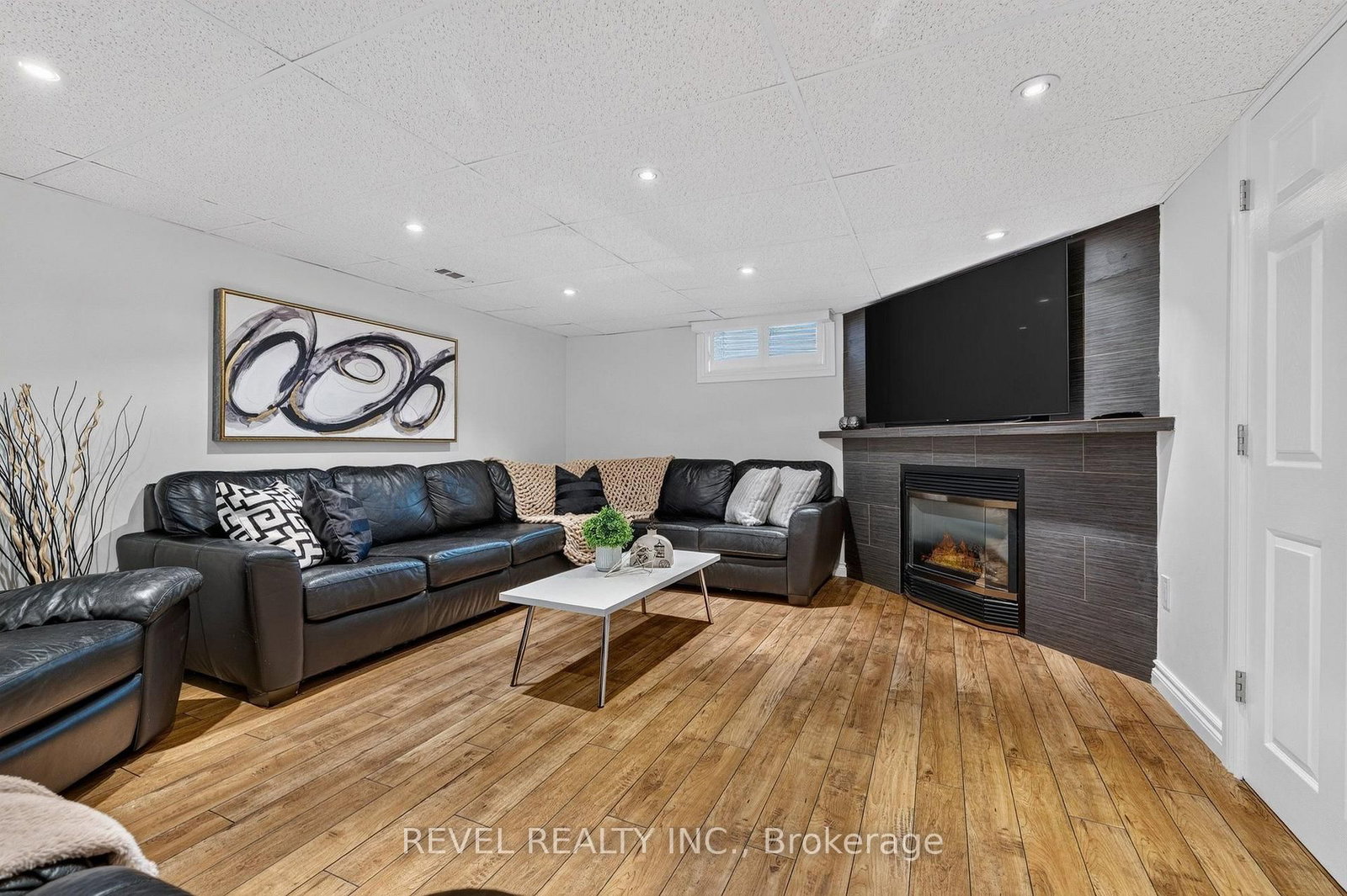 1036 Shellard Side Road • North Dumfries, ON photo 25