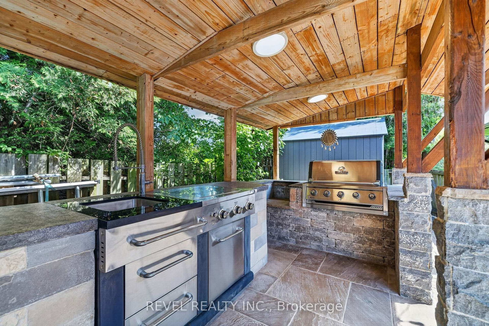 1036 Shellard Side Road • North Dumfries, ON photo 42