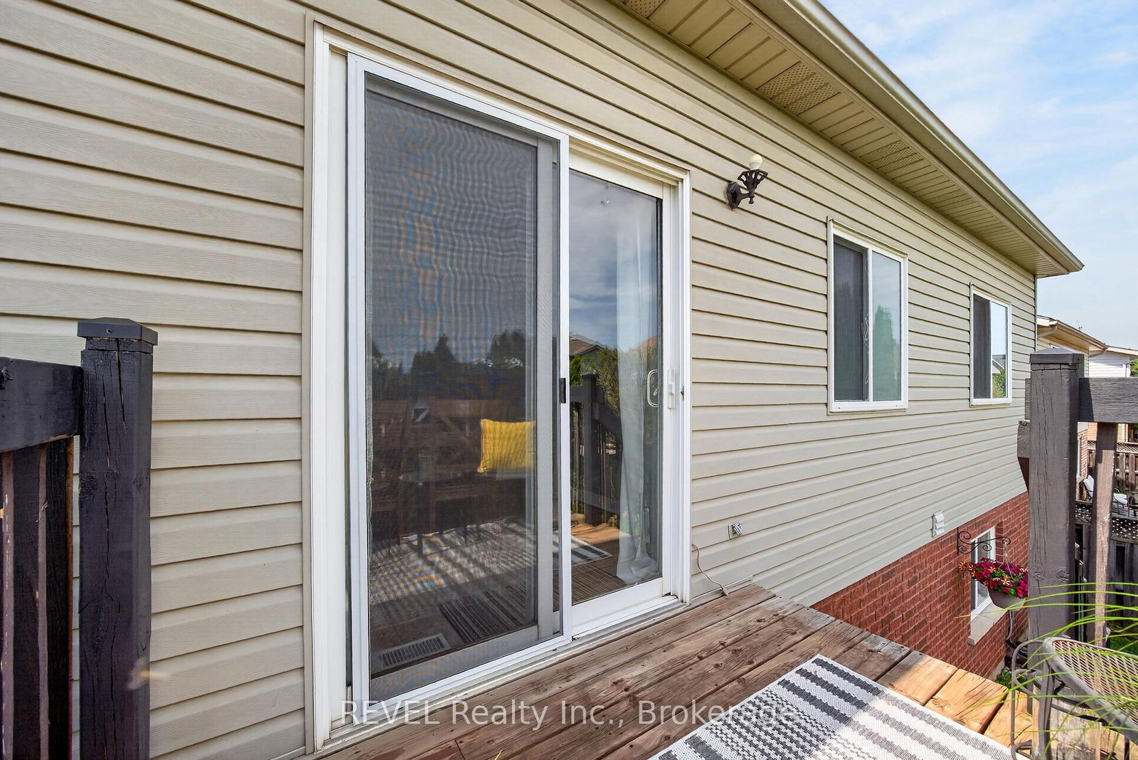 126 Westland Street • St. Catharines, ON photo 36