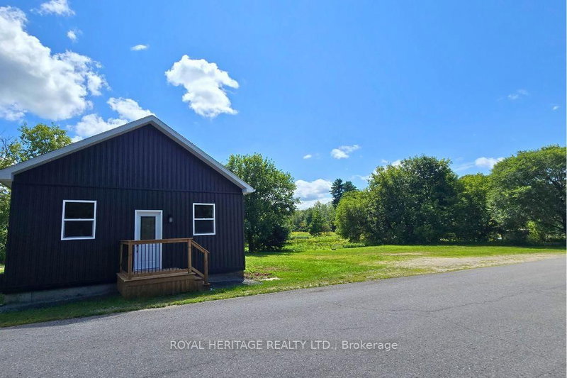 1009 Elm Tree Road