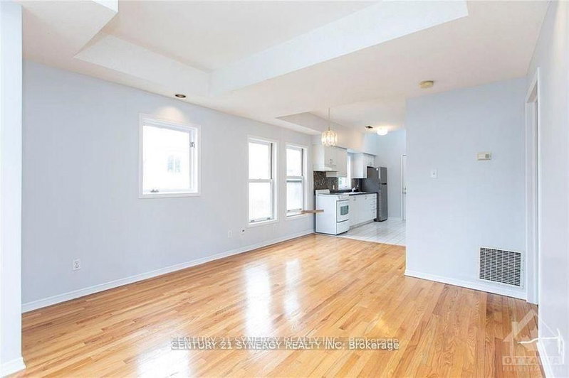 11 - 450 Maclaren Street