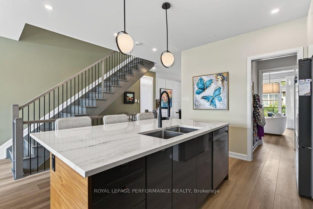 312 Sanctuary Private • Ottawa, ON photo 21