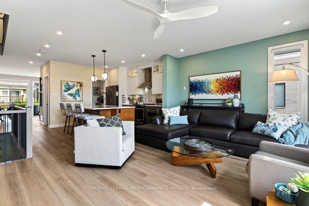 312 Sanctuary Private • Ottawa, ON photo 24