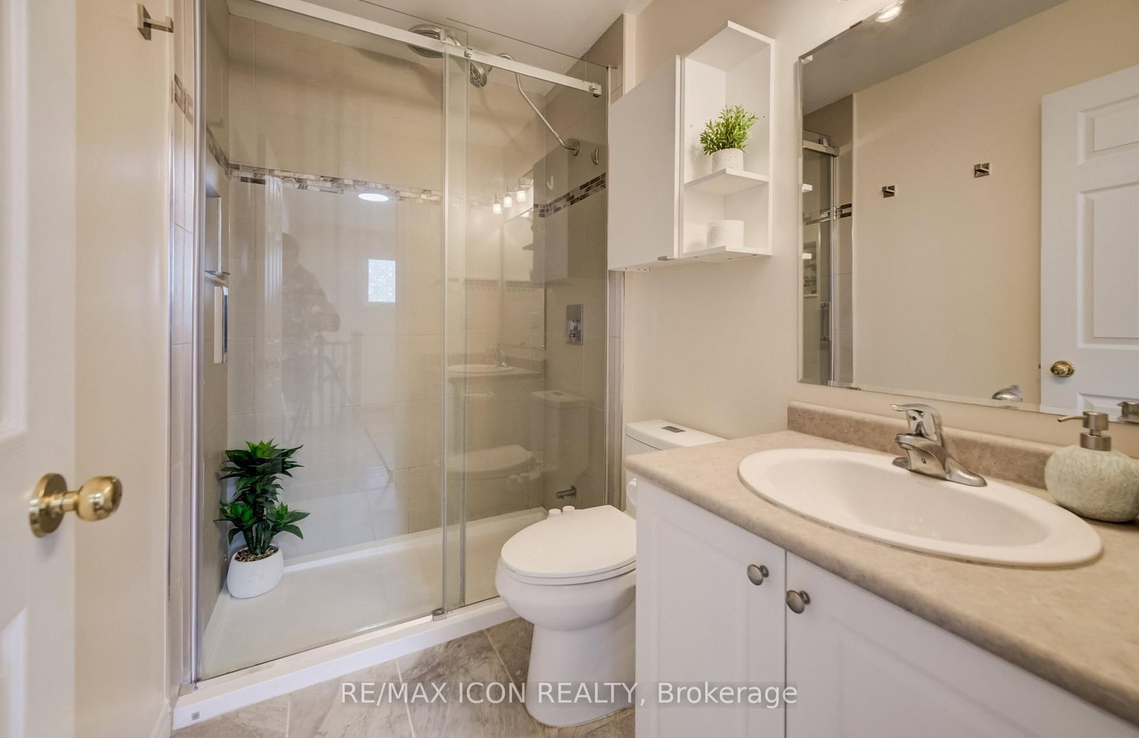 124 Prosperity Dr, Kitchener, view 25