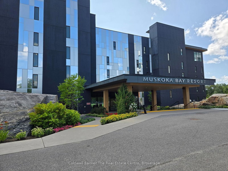 305 - 120 Carrick Trail