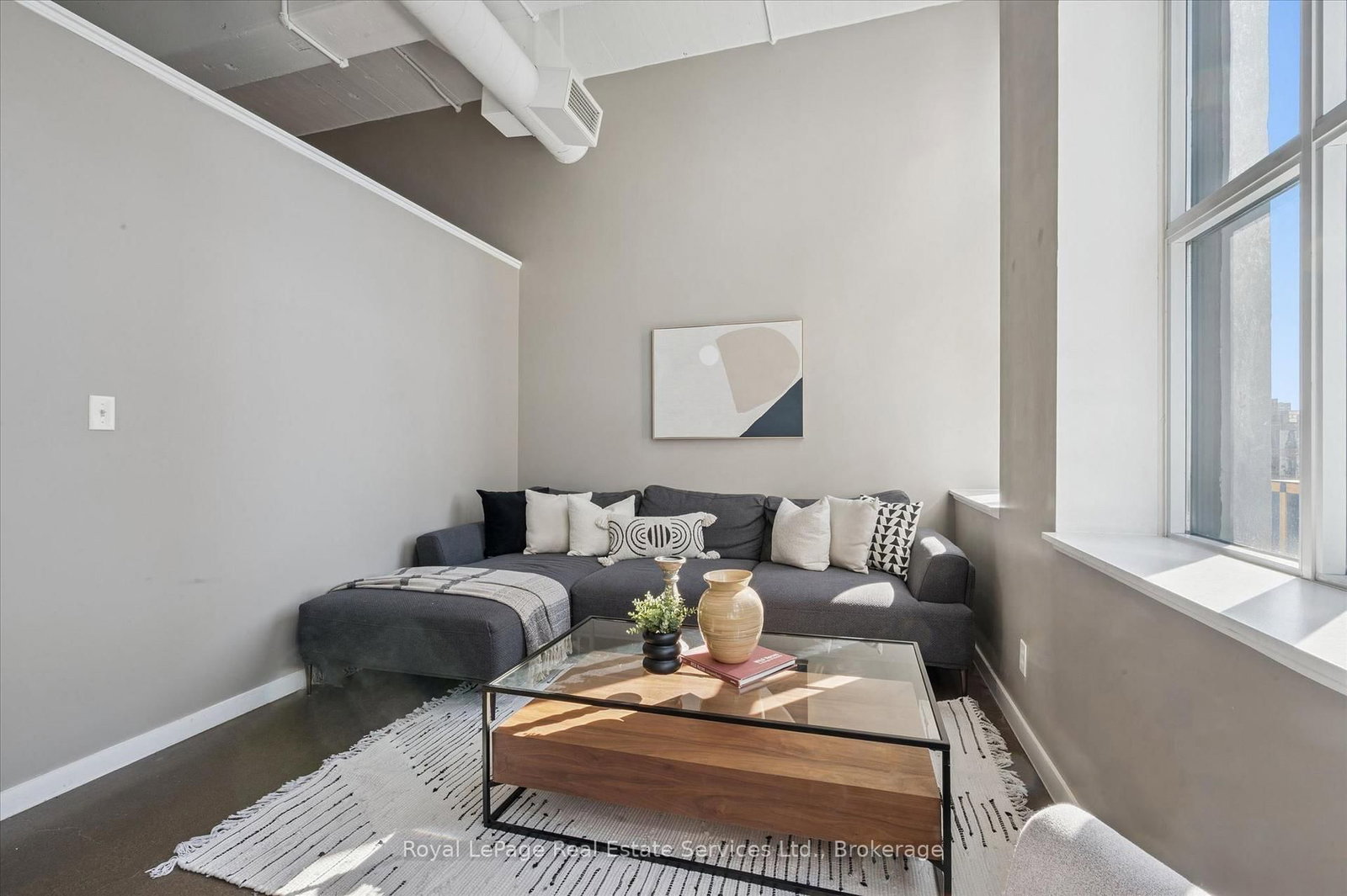 308-410 King St, Kitchener, view 12