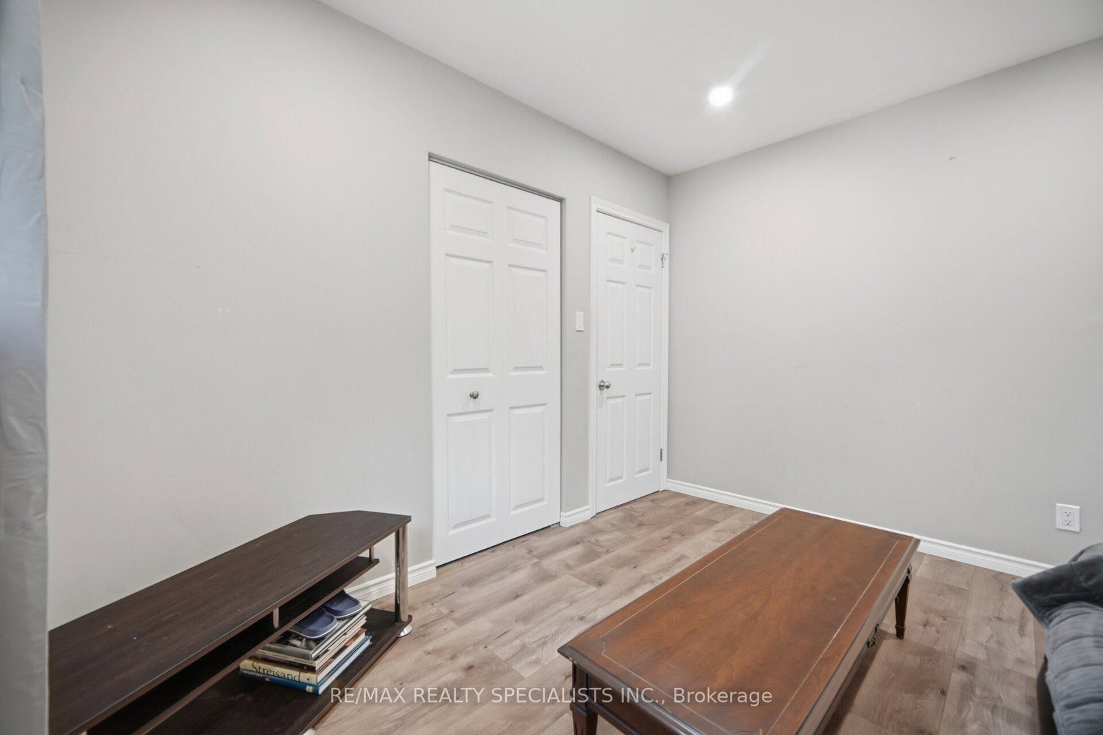 60 Elmwood Avenue • Cambridge, ON photo 28