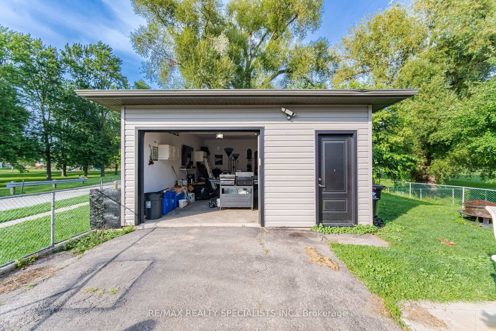 60 Elmwood Avenue • Cambridge, ON photo 32