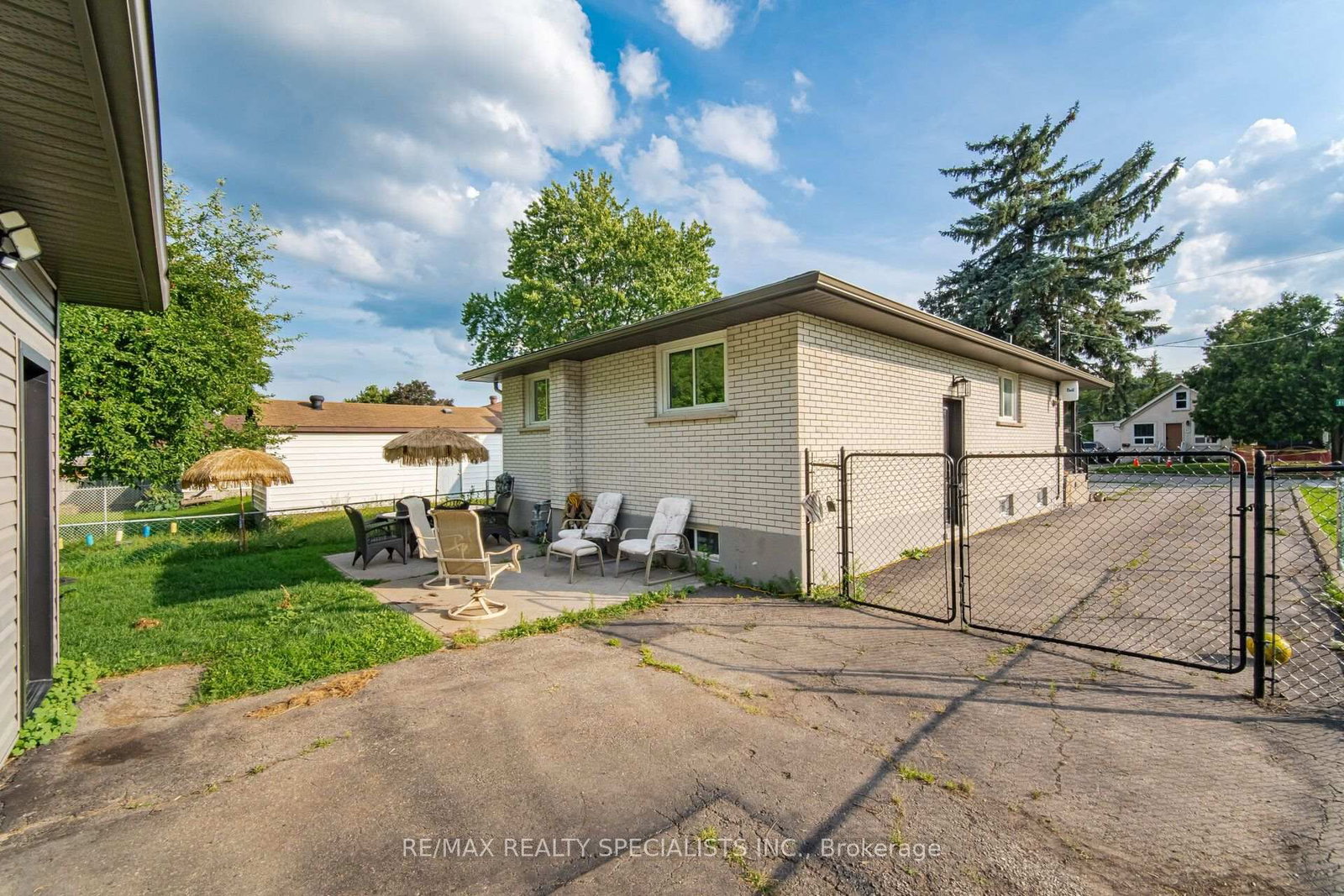 60 Elmwood Avenue • Cambridge, ON photo 43